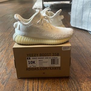 White yeezy shoes